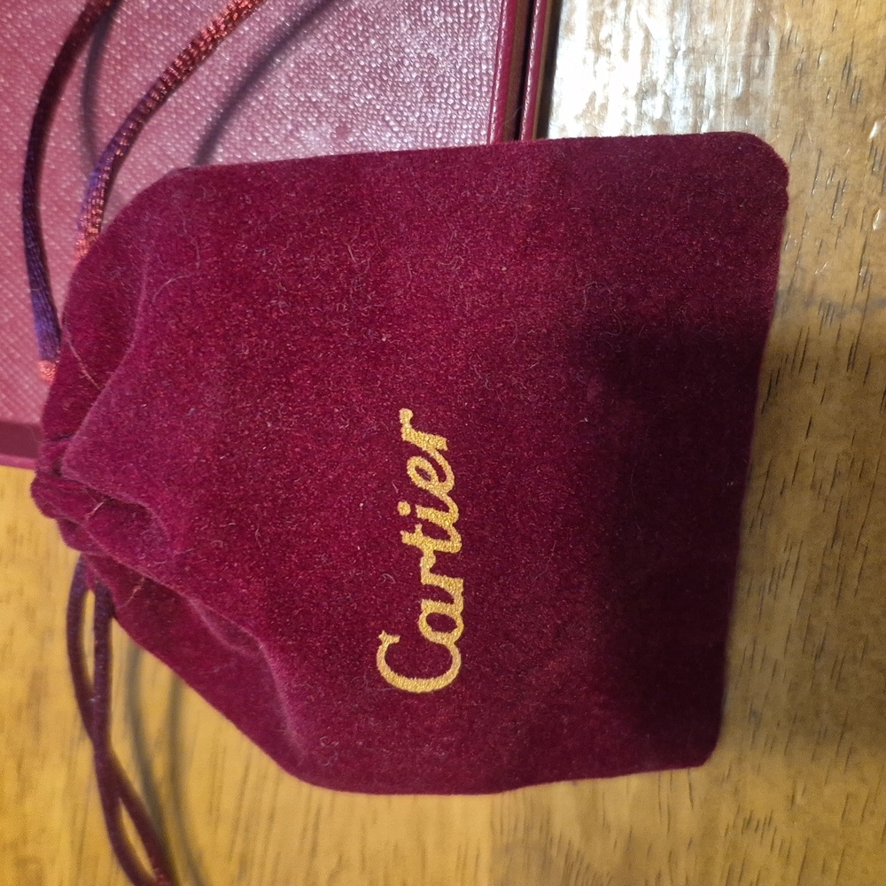 EUC Cartier Key Holder - Picture 4 of 7